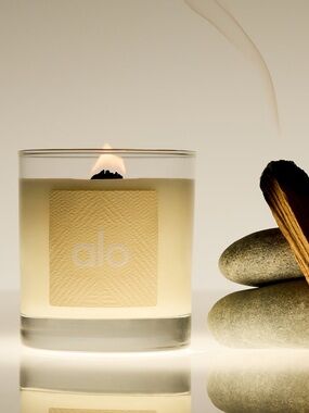 NWT / NIB ALO Signature Glass Candle